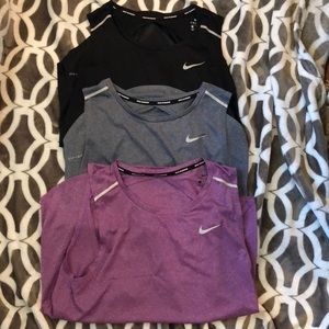 NIKE Running tank top lot
